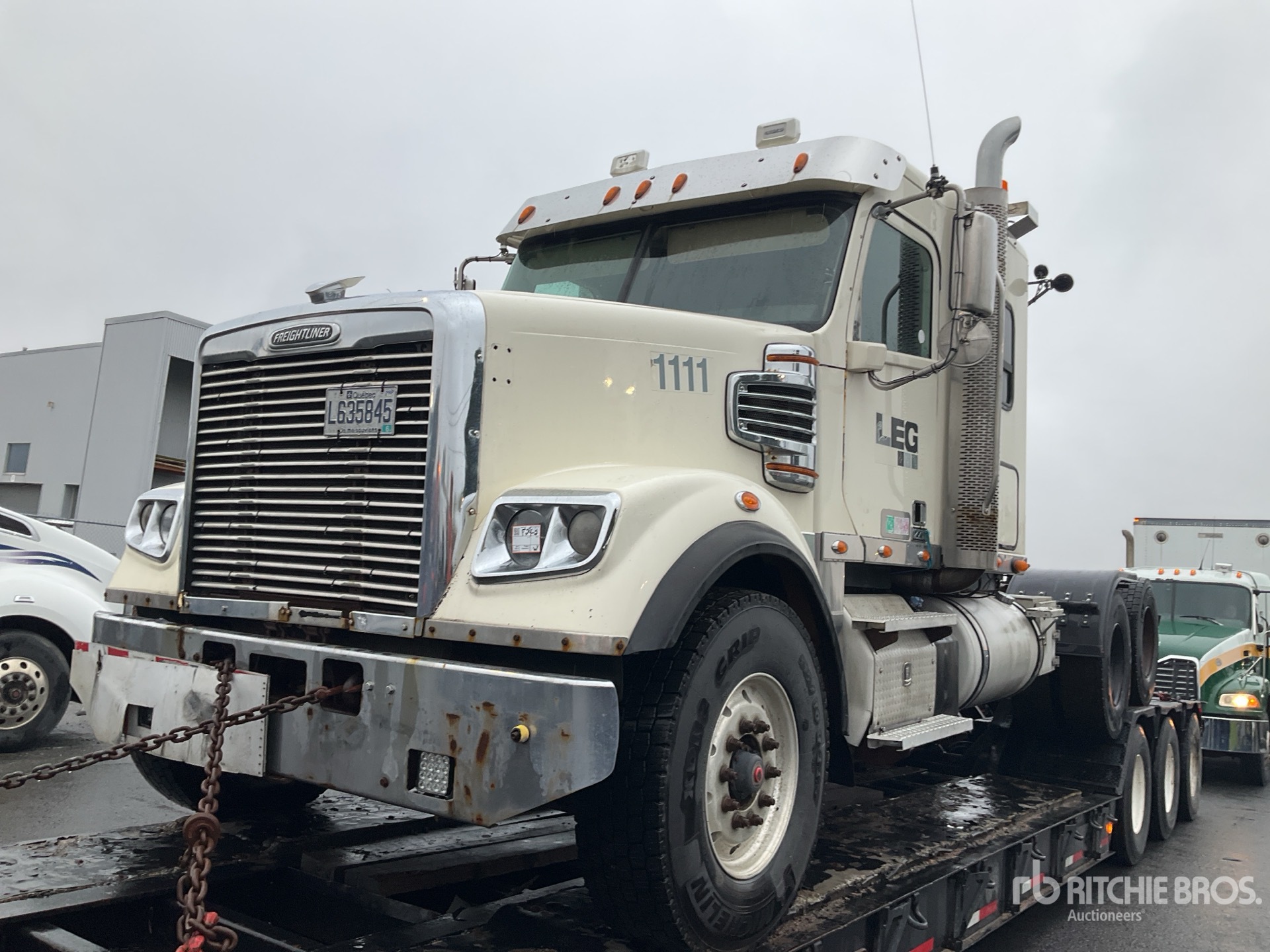 Photo of a 2016 Freightliner CORONADO 122