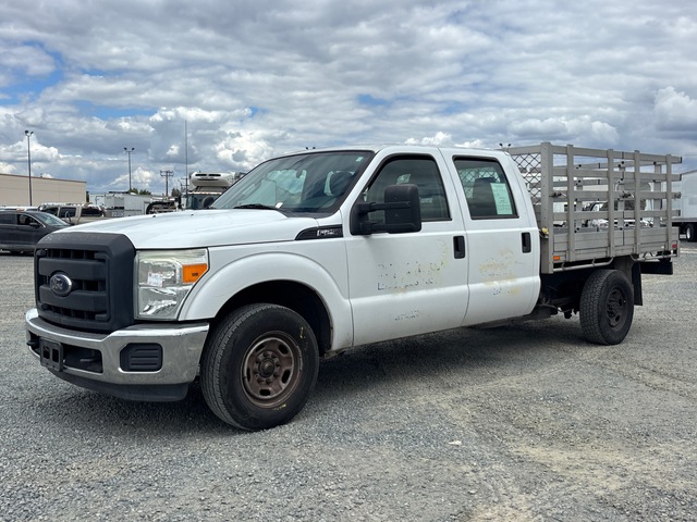 2015 Ford F-250 XL 4x2 Crew Cab Flatbed Truck