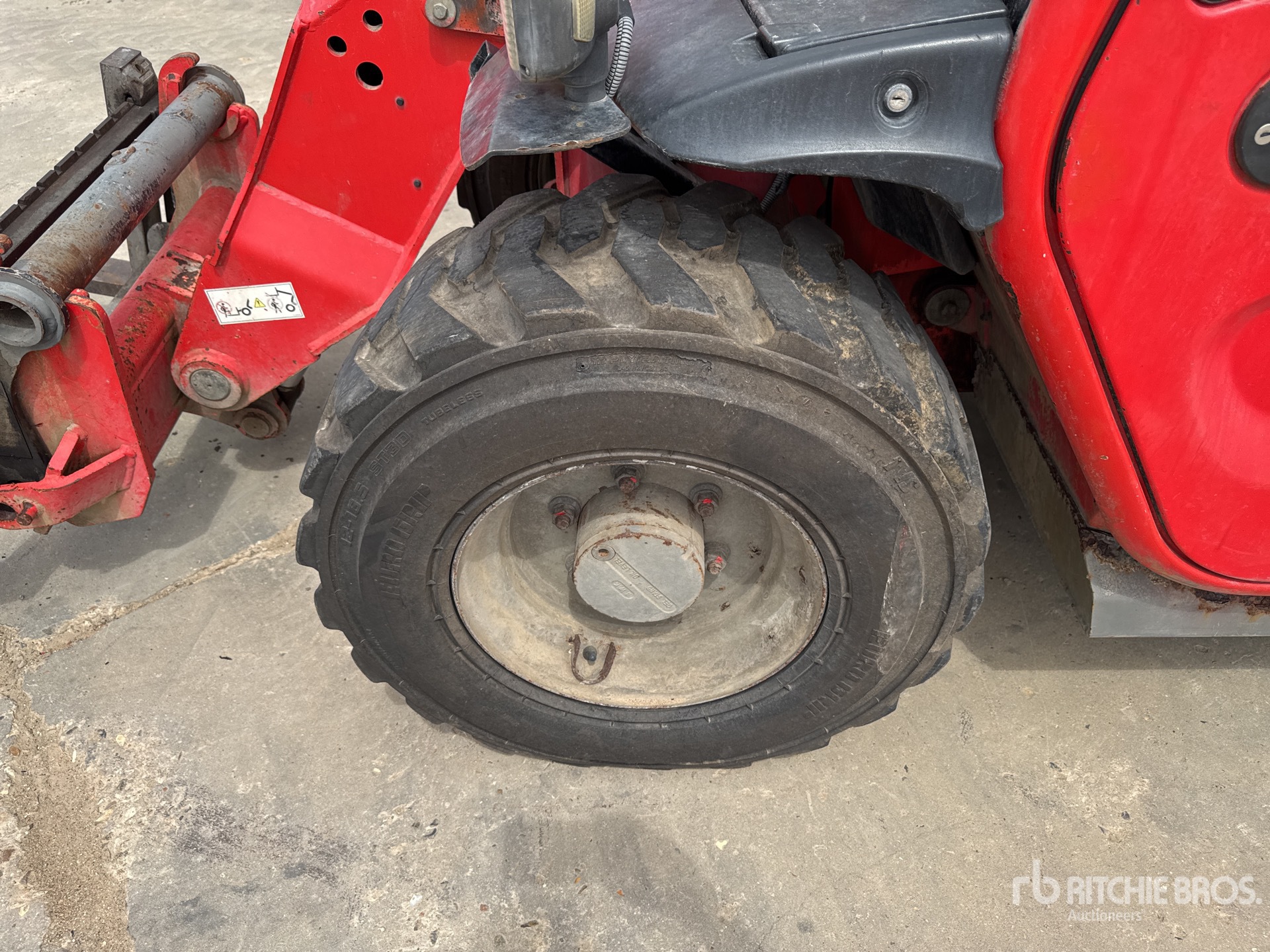 2019 Manitou MT420