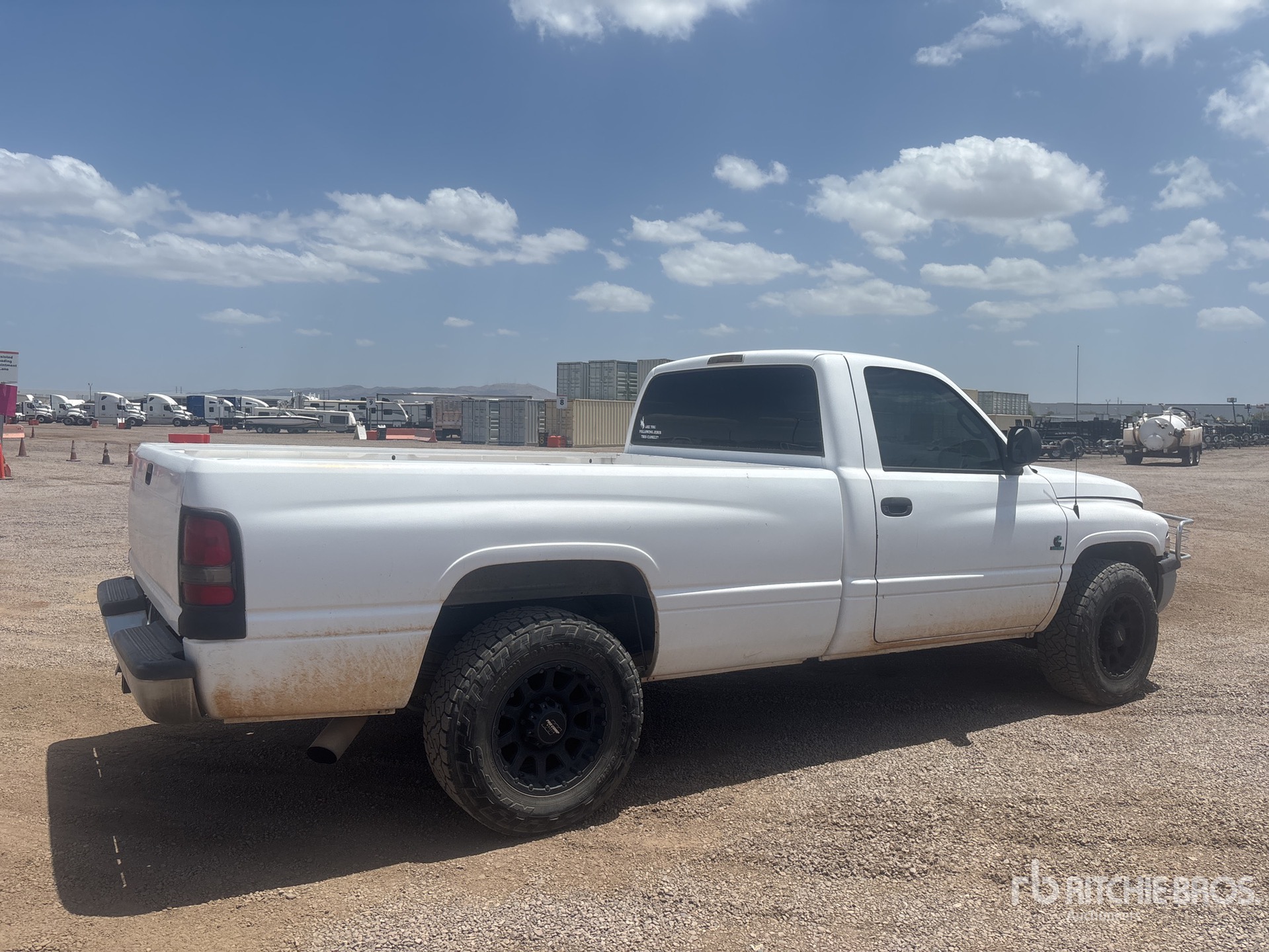 General Appearance with Picture, Right Rear Corner