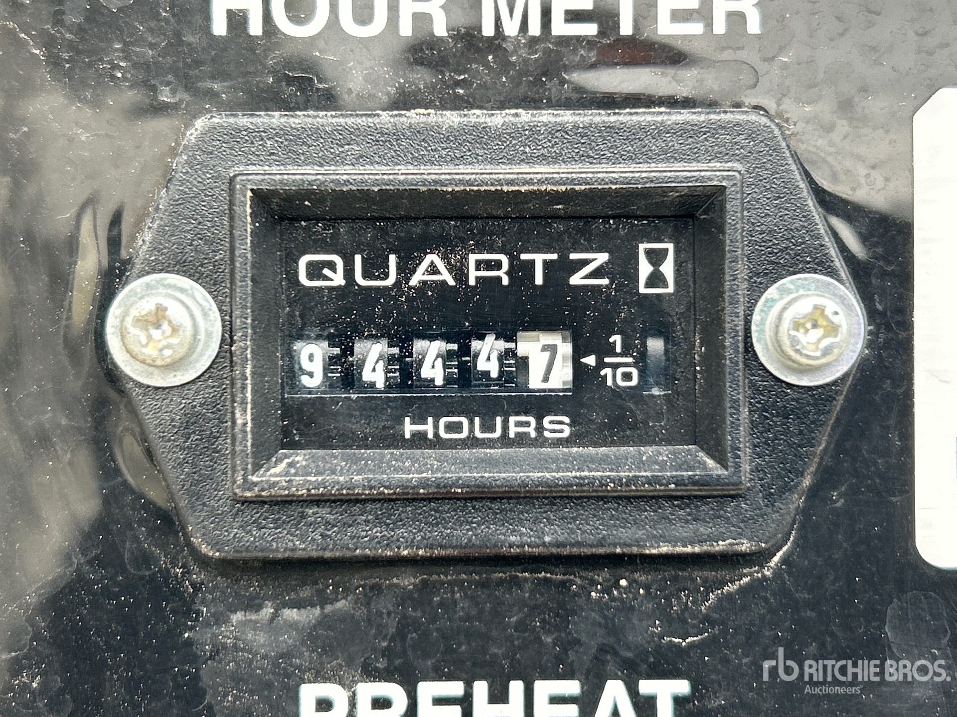General Appearance with Hour Meter / Odometer