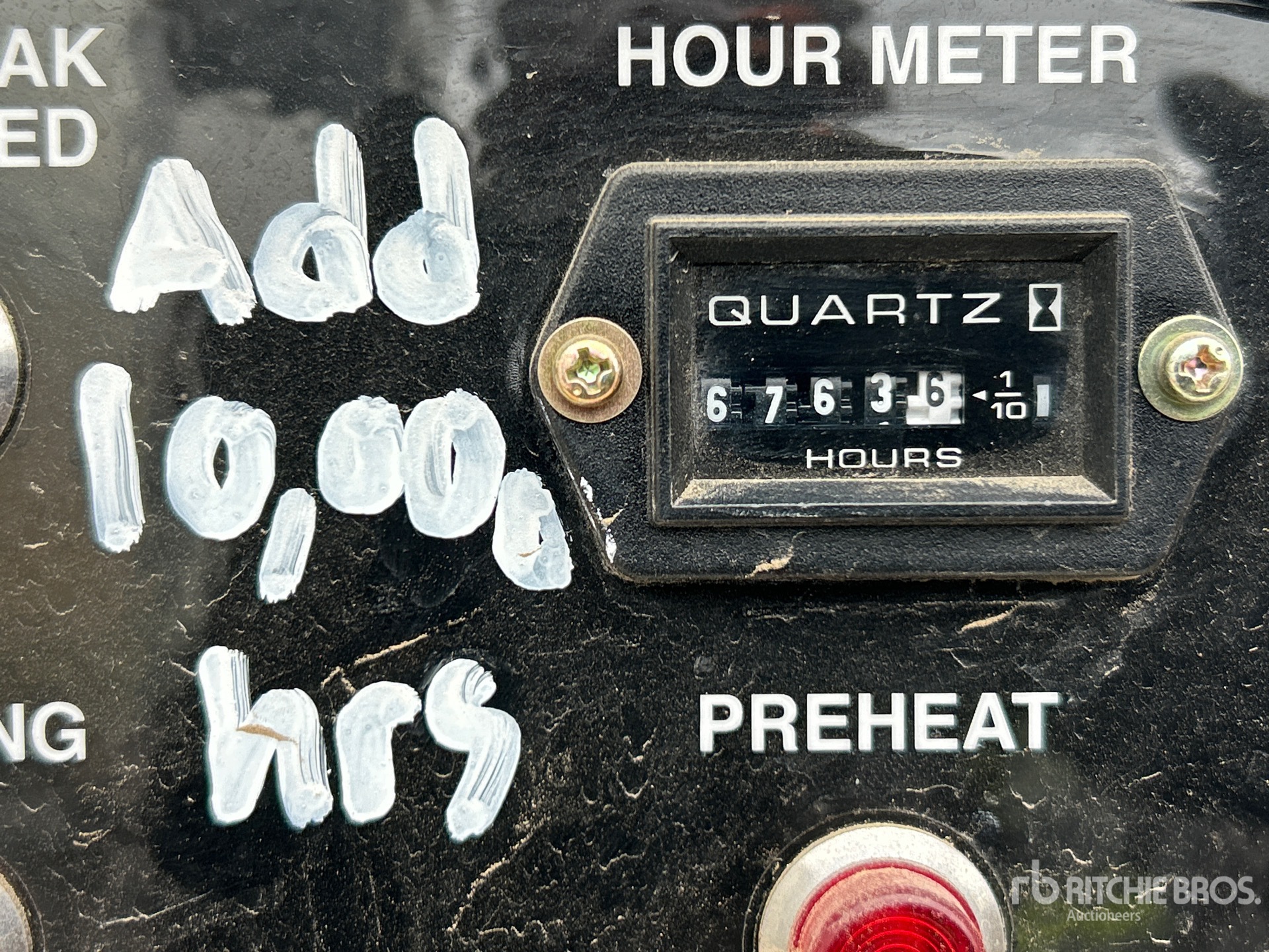 General Appearance with Hour Meter / Odometer
