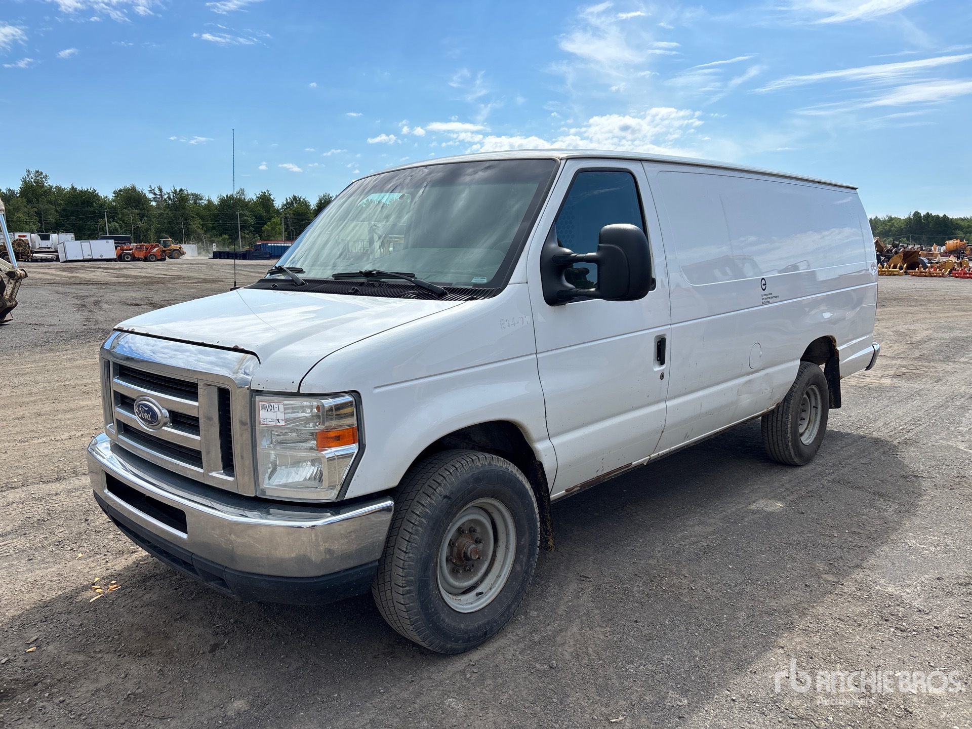 General Appearance with Picture, Left Front Corner