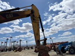 v2 Chassis - Excavator with