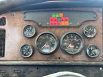 Cab with Luces de advertencia del motor
