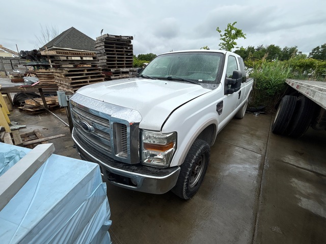 2008 Ford F-350 Lariat 4x4 Extended Cab Pickup