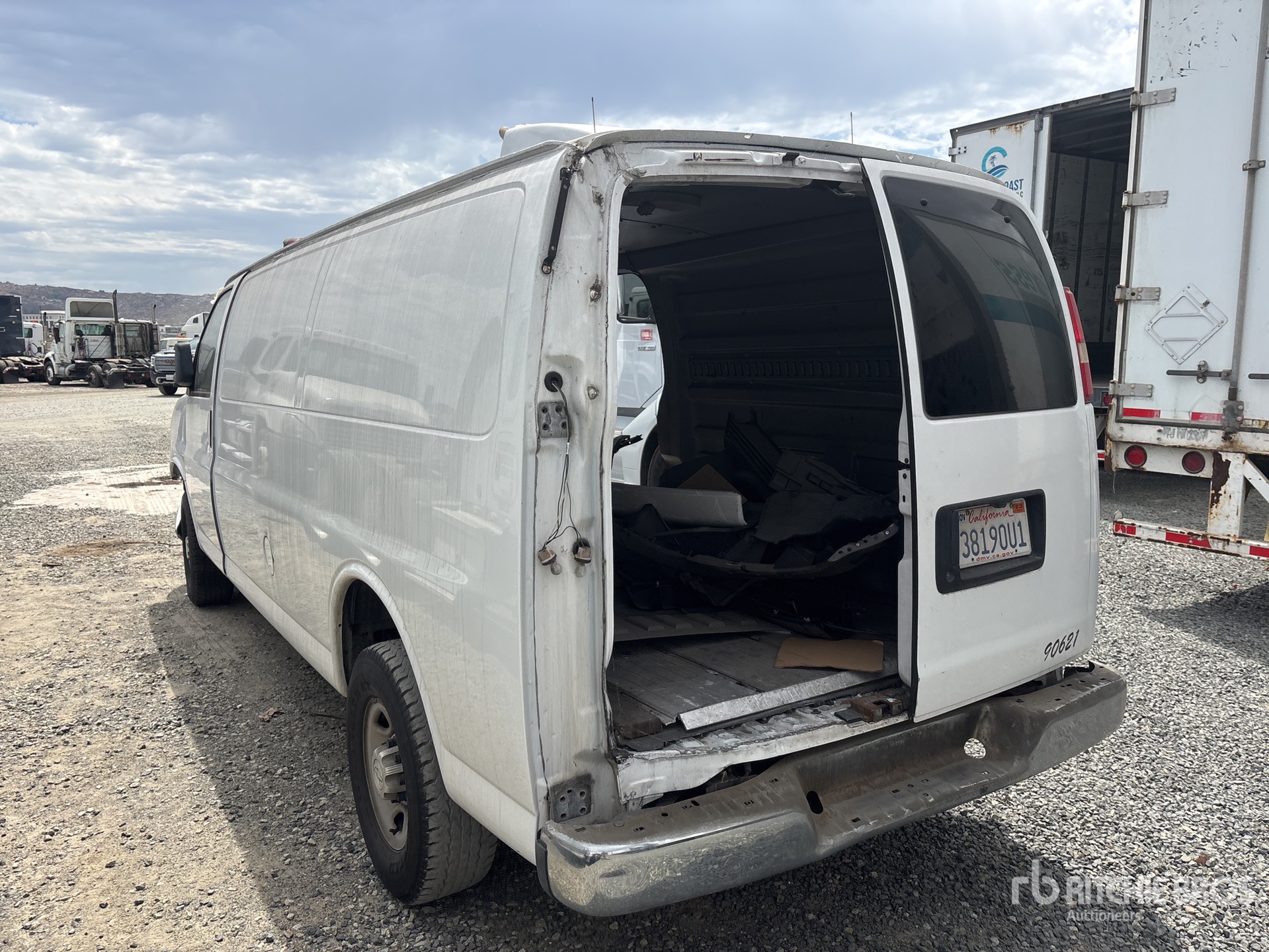General Appearance with Picture, Left Rear Corner