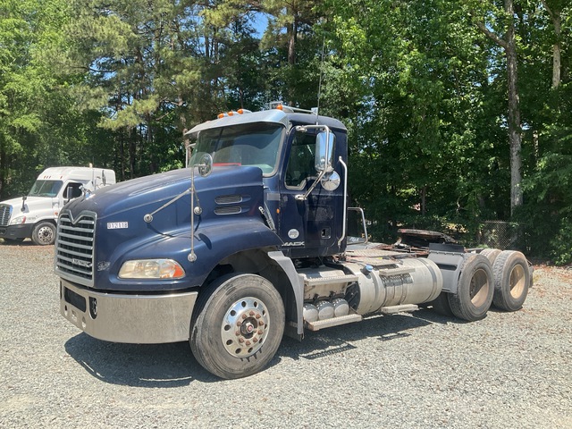 2012 Mack CXU613 6x4 T/A Day Cab Truck Tractor