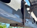 Chassis with Prowadnice ochronne wysięgnika