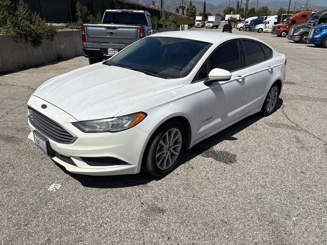 2017 Ford Fusion SE Automobile