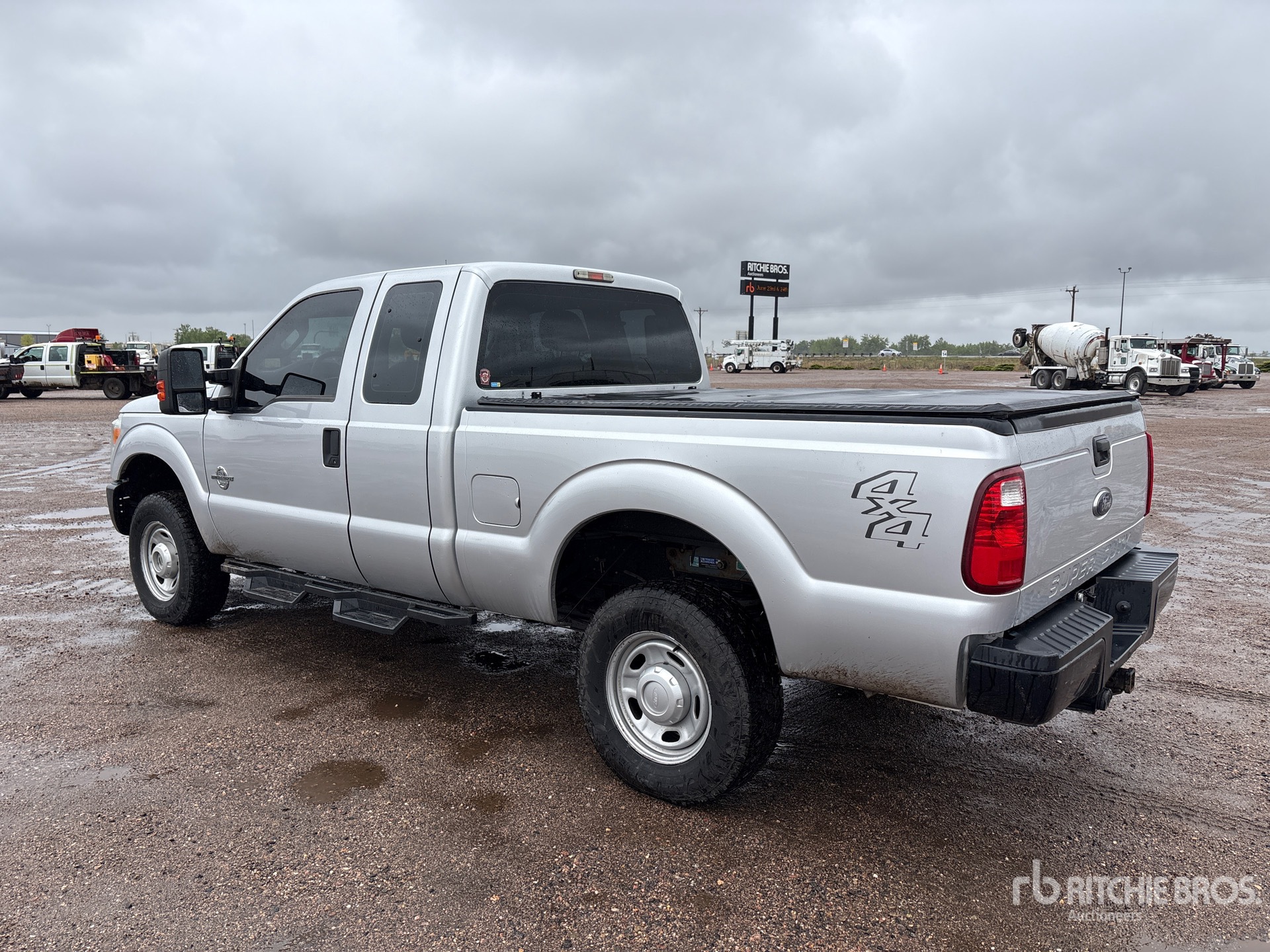 General Appearance with Picture, Left Rear Corner