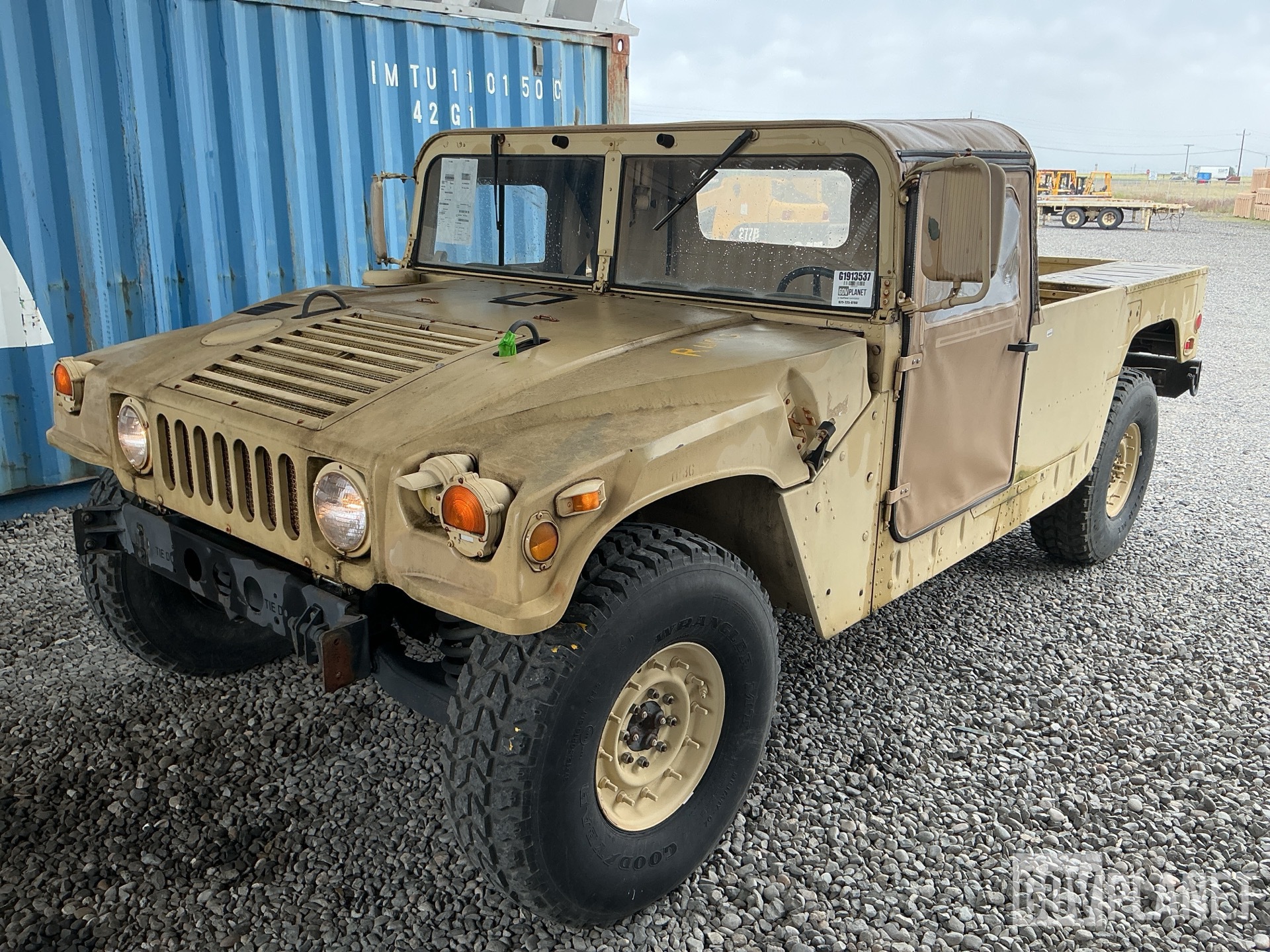 General Appearance with Picture, Left Front Corner