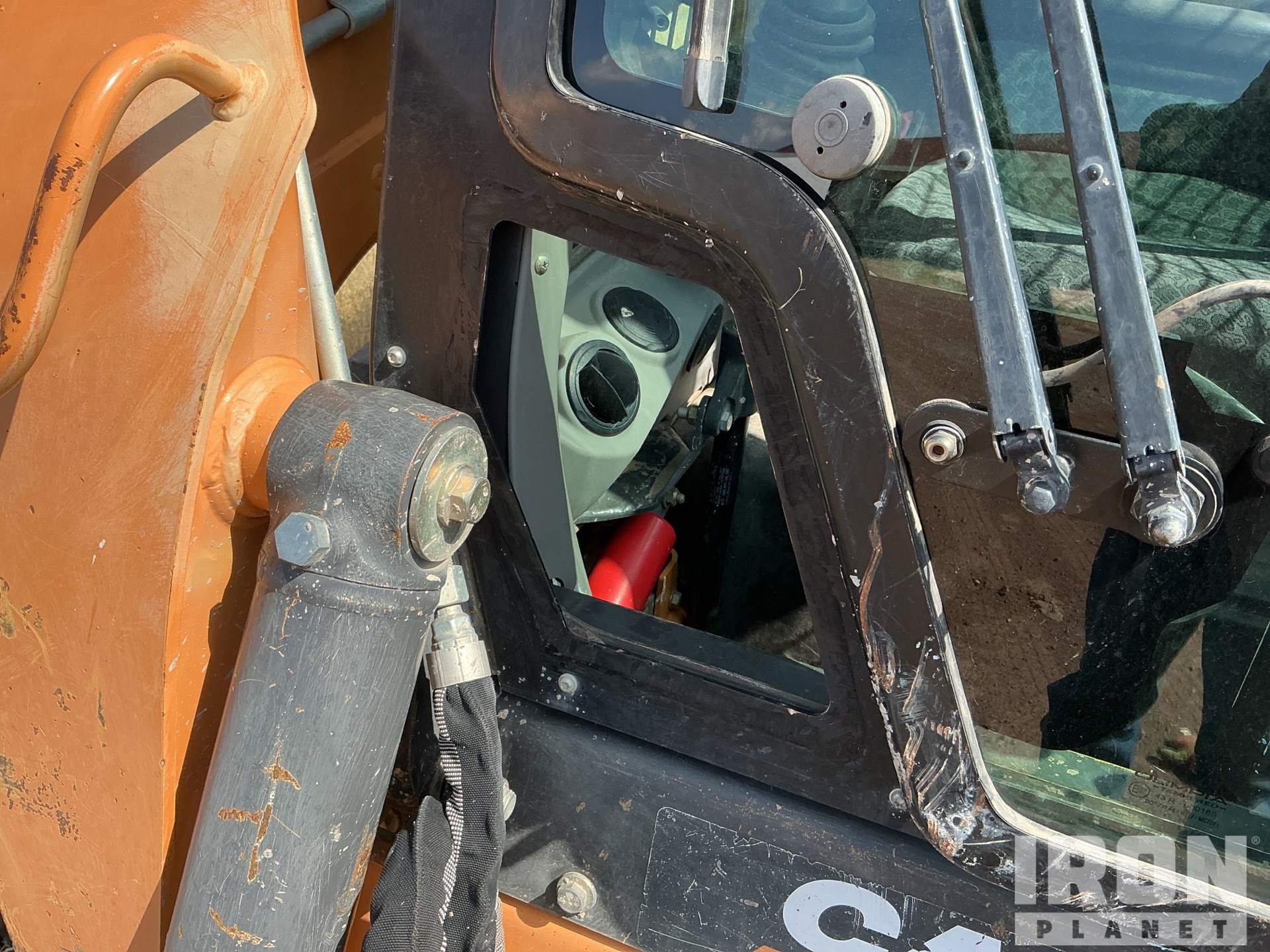 2020 Case TR340B