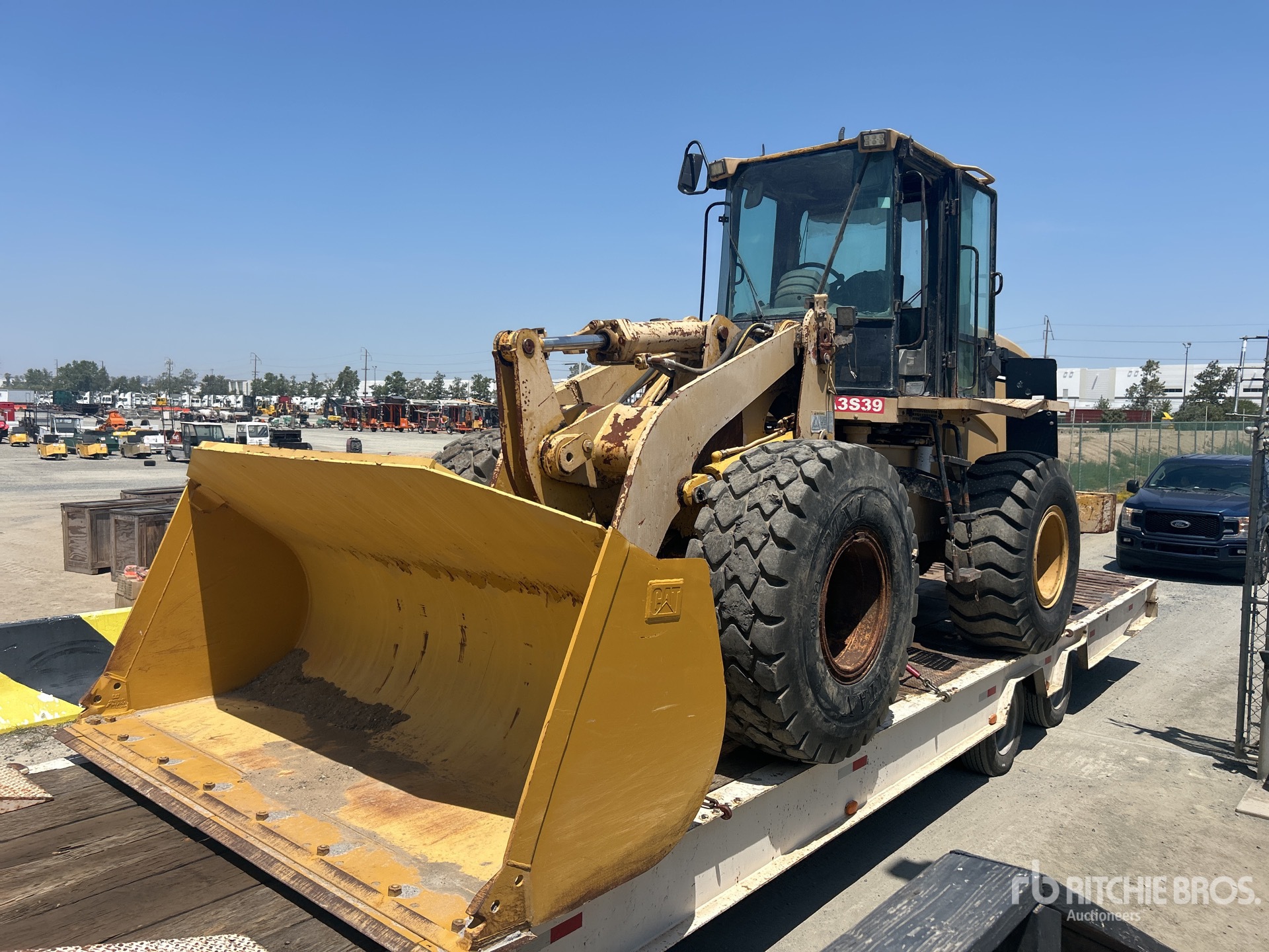 Photo of a 1997 Caterpillar 938G