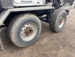 Underbody with Right Steer Tire