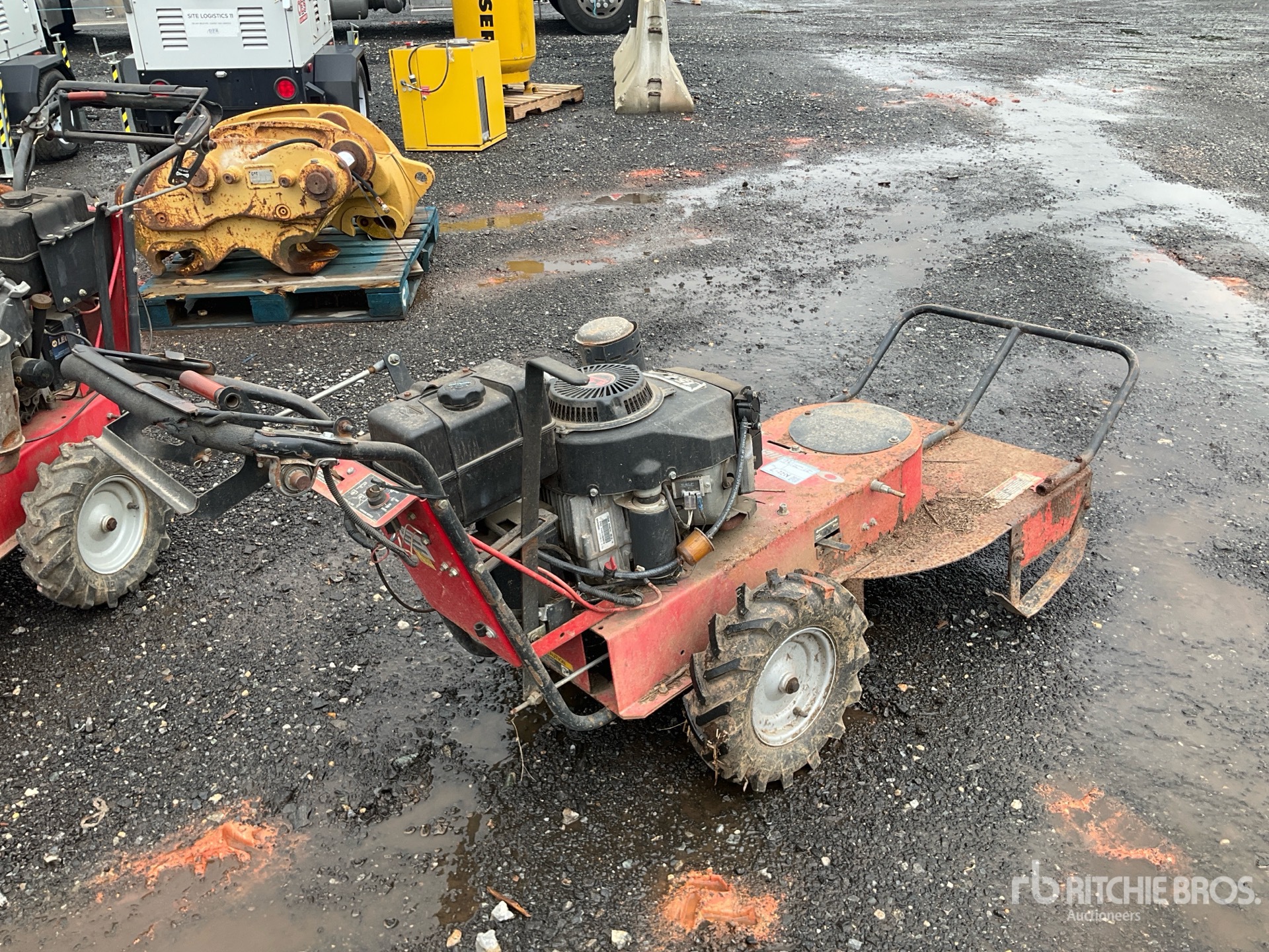 General Appearance with Picture, Right Rear Corner