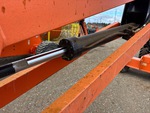 Hydraulics with Basket Tilt Cylinder