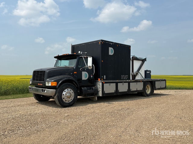 1991 International 4900 1991 International 4900 4x2 Service Truck Service Truck