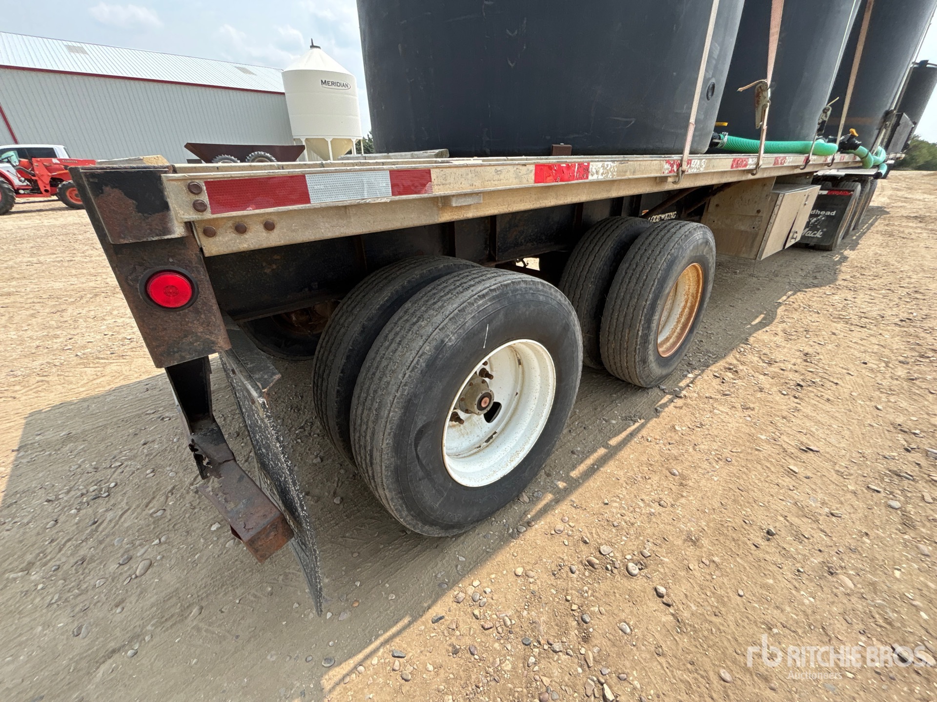 2001 Load King 32 ft T/A Super B-Train Pup Spr ...