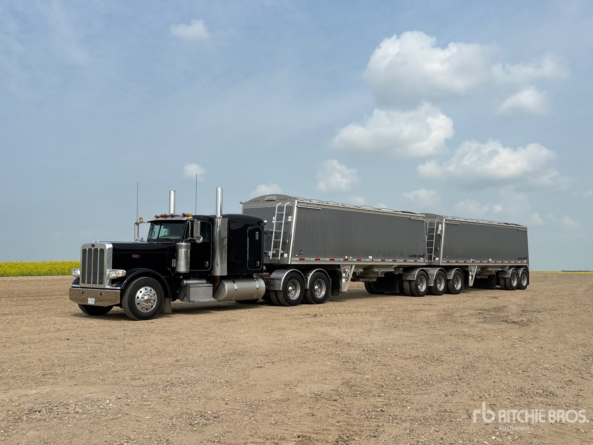 2012 Peterbilt 389
