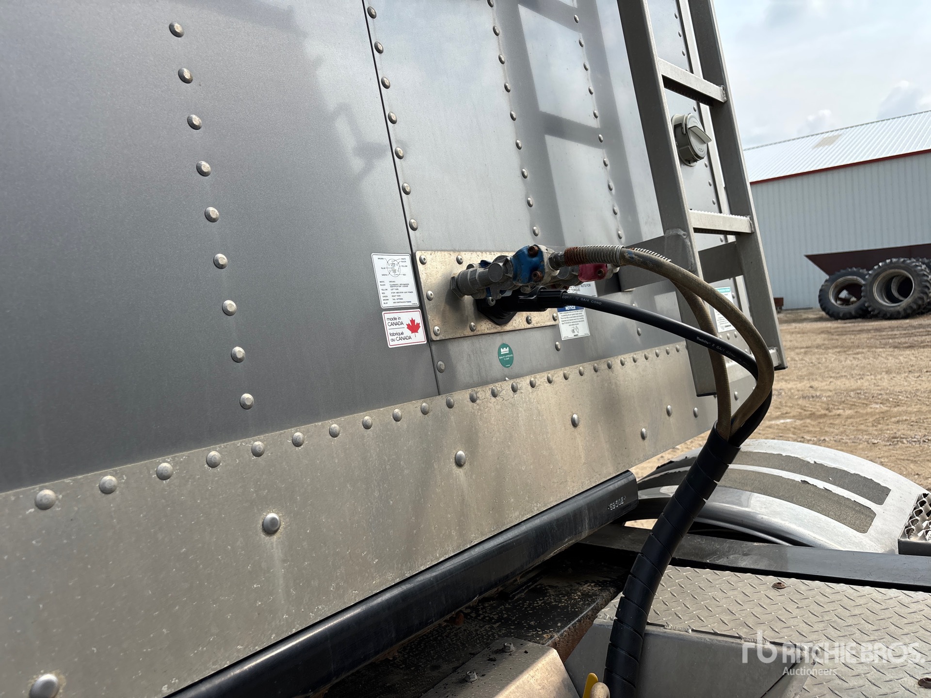 2021 Load King 30 ft Super B-Train Pup