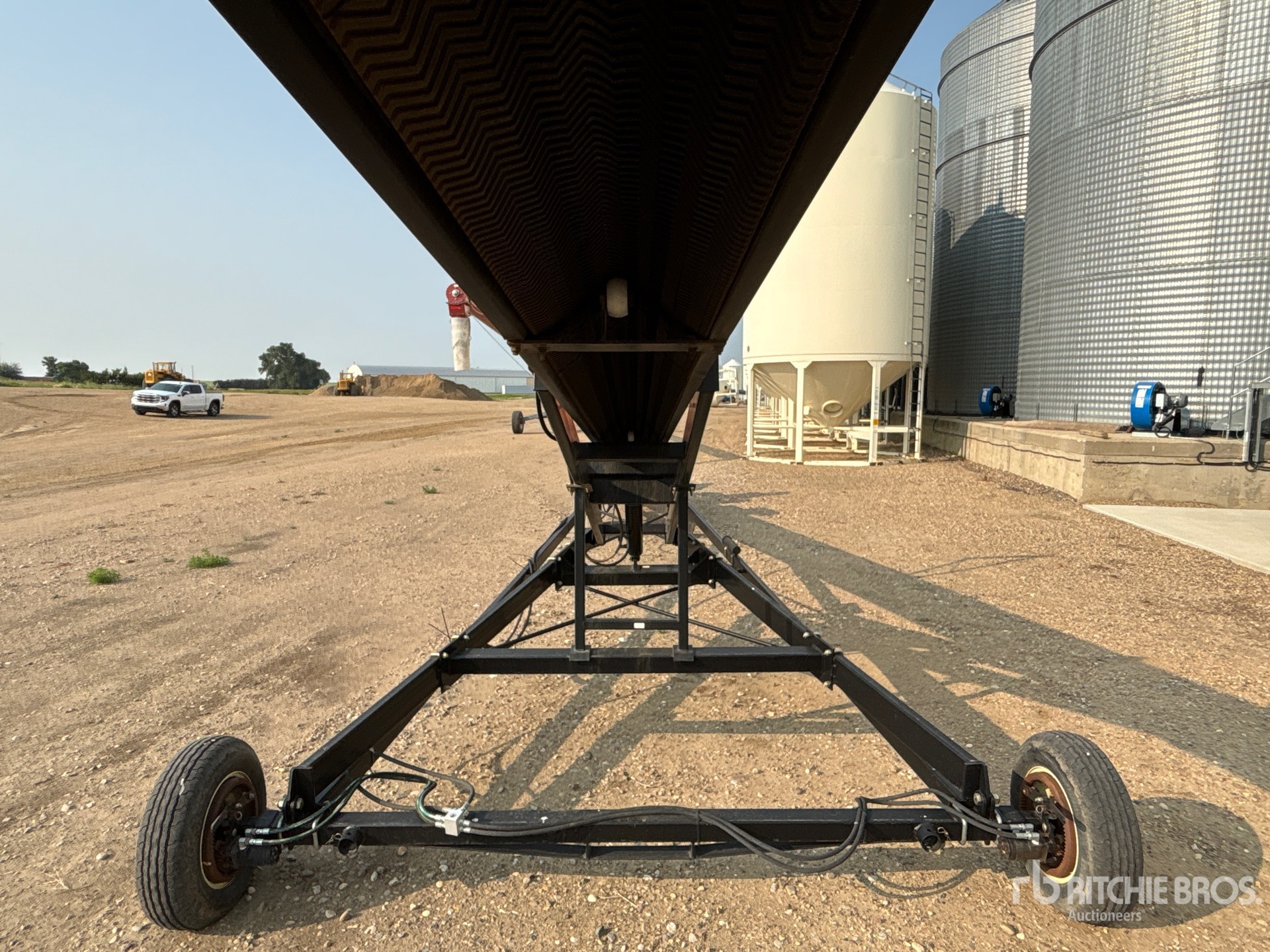 2015 Batco 1590