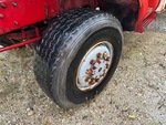 Underbody with Left Steer Tire