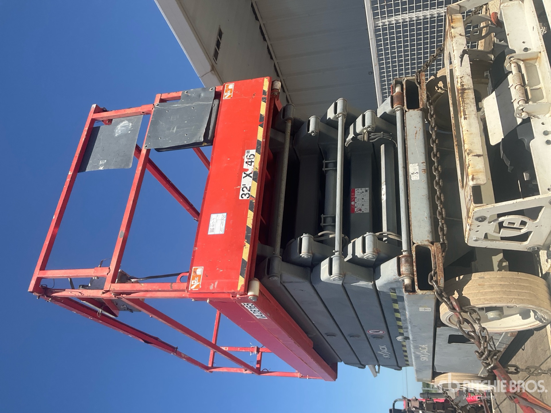 Photo of a  Skyjack SJ4632