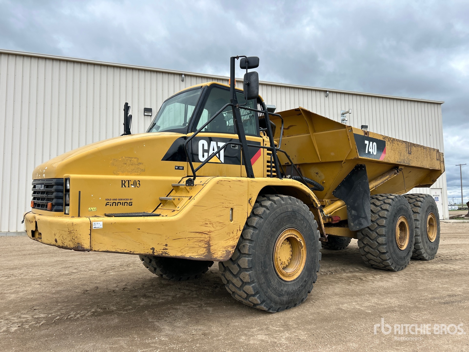 Photo of a 2007 Caterpillar 740