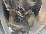 4 Underbody - Truck with Transmisión