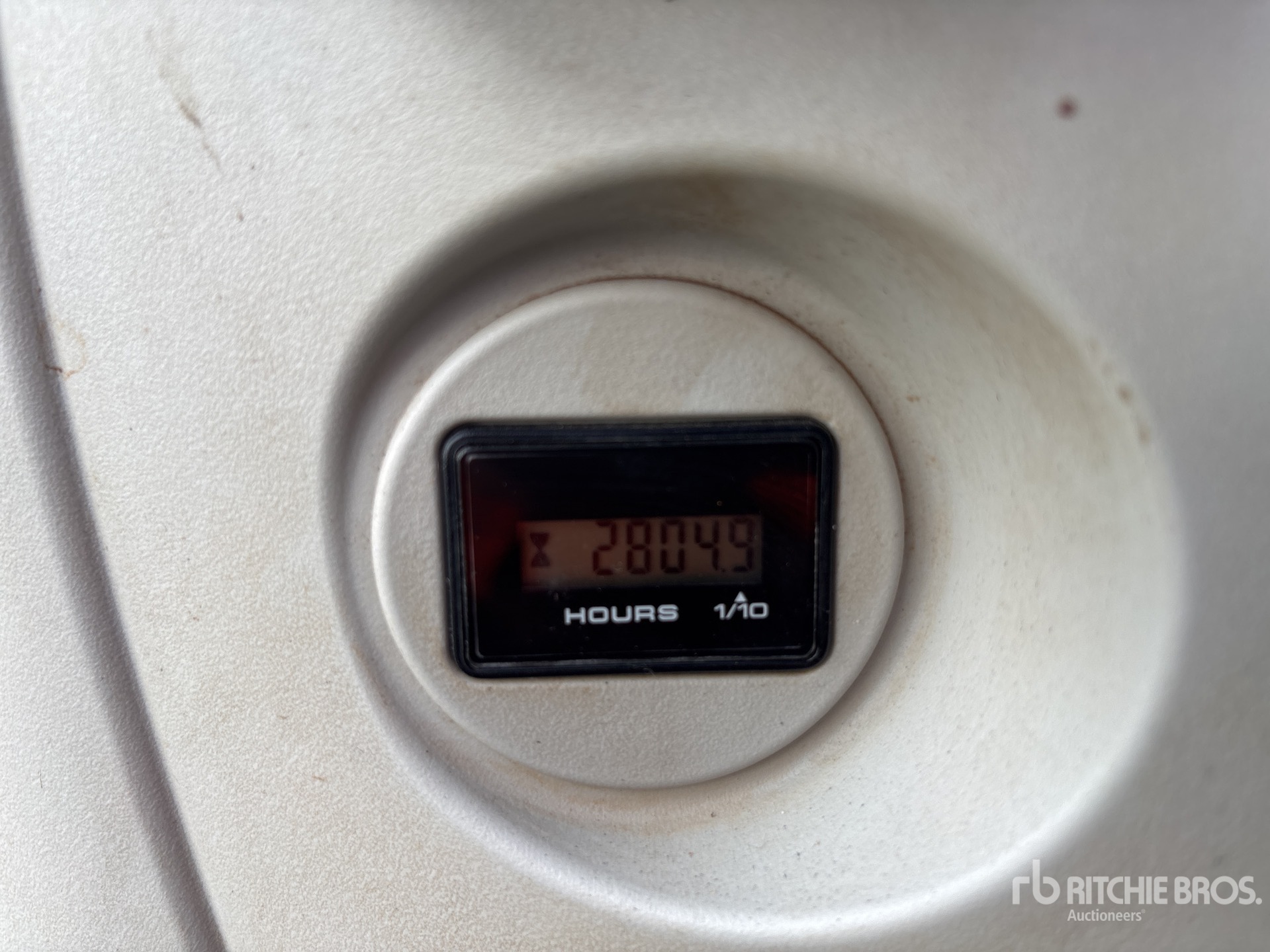 General Appearance with Hour Meter / Odometer