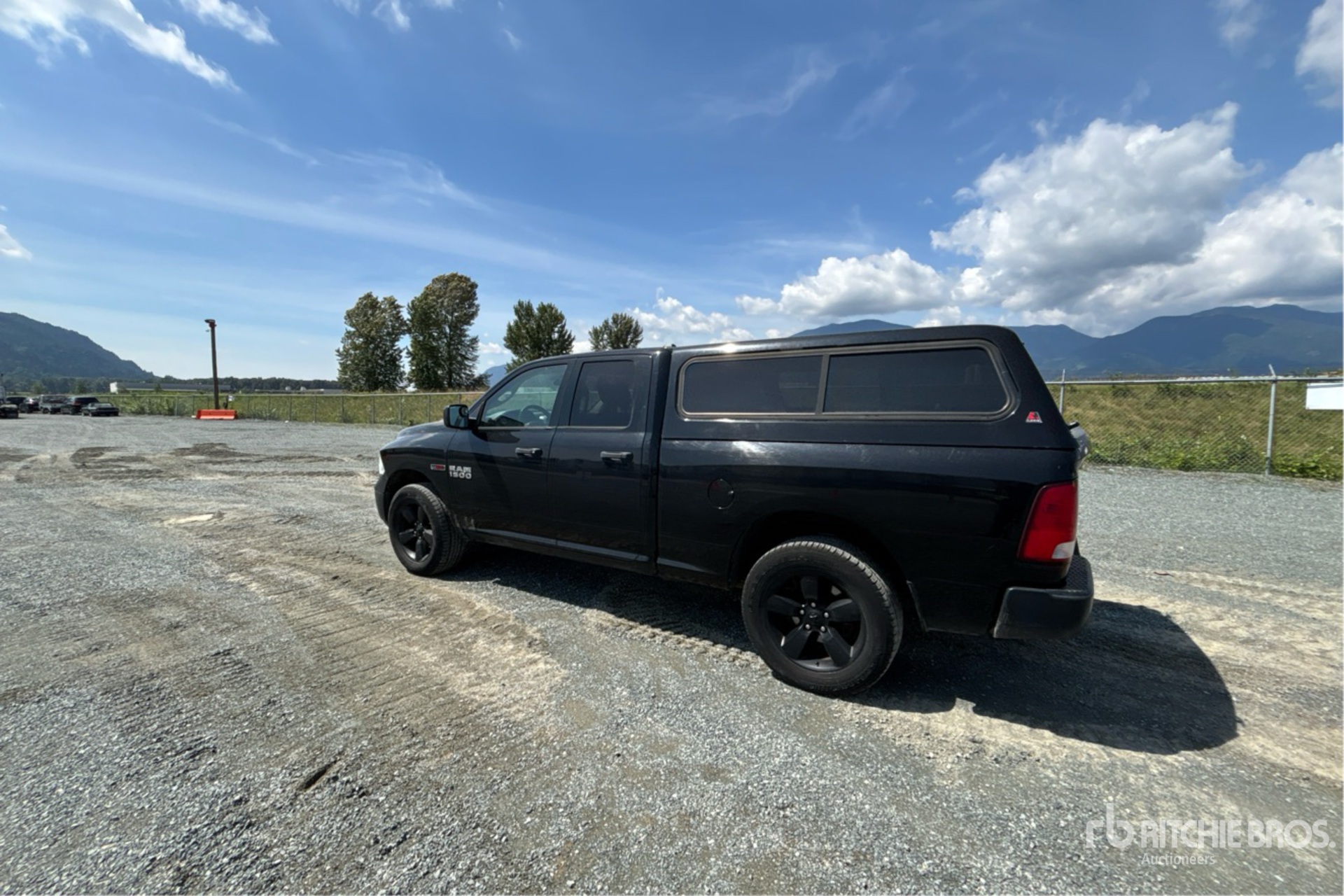 General Appearance with Picture, Left Rear Corner