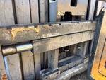 Hydraulics with Side Shift Cylinder