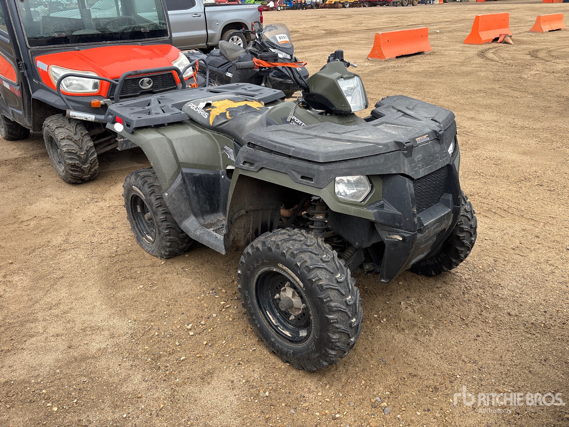 General Appearance with Picture, Right Front Corner