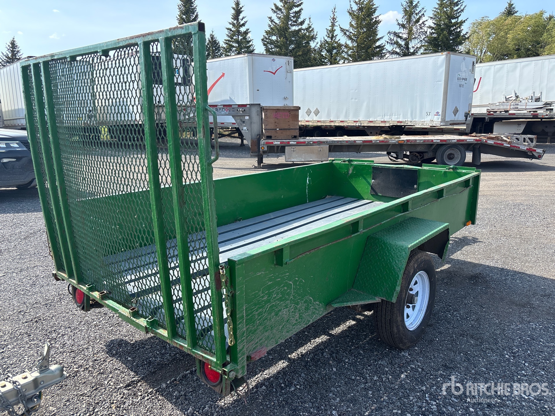 General Appearance with Picture, Right Rear Corner