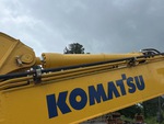 Hydraulics with Stick Cylinder