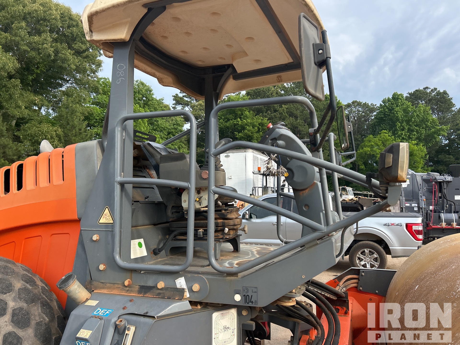 2017 Hamm H10I