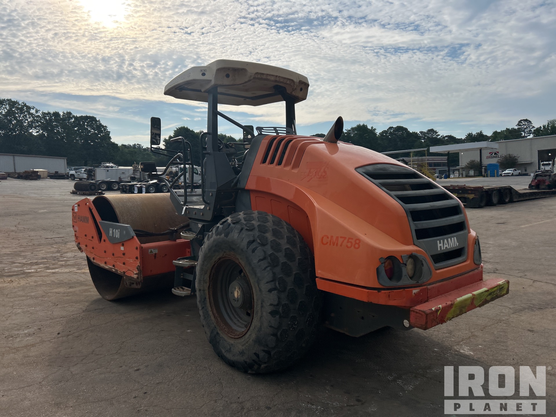 2017 Hamm H10I
