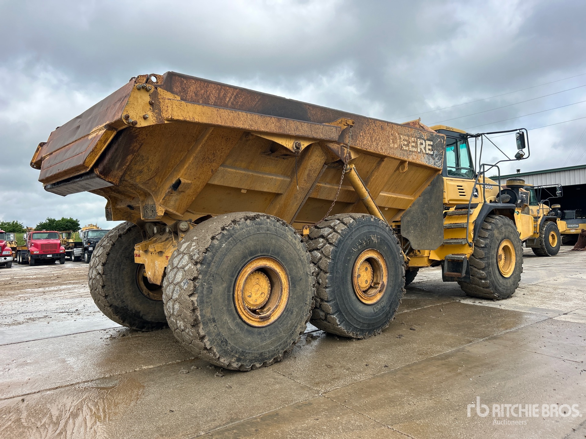 General Appearance with Picture, Right Rear Corner