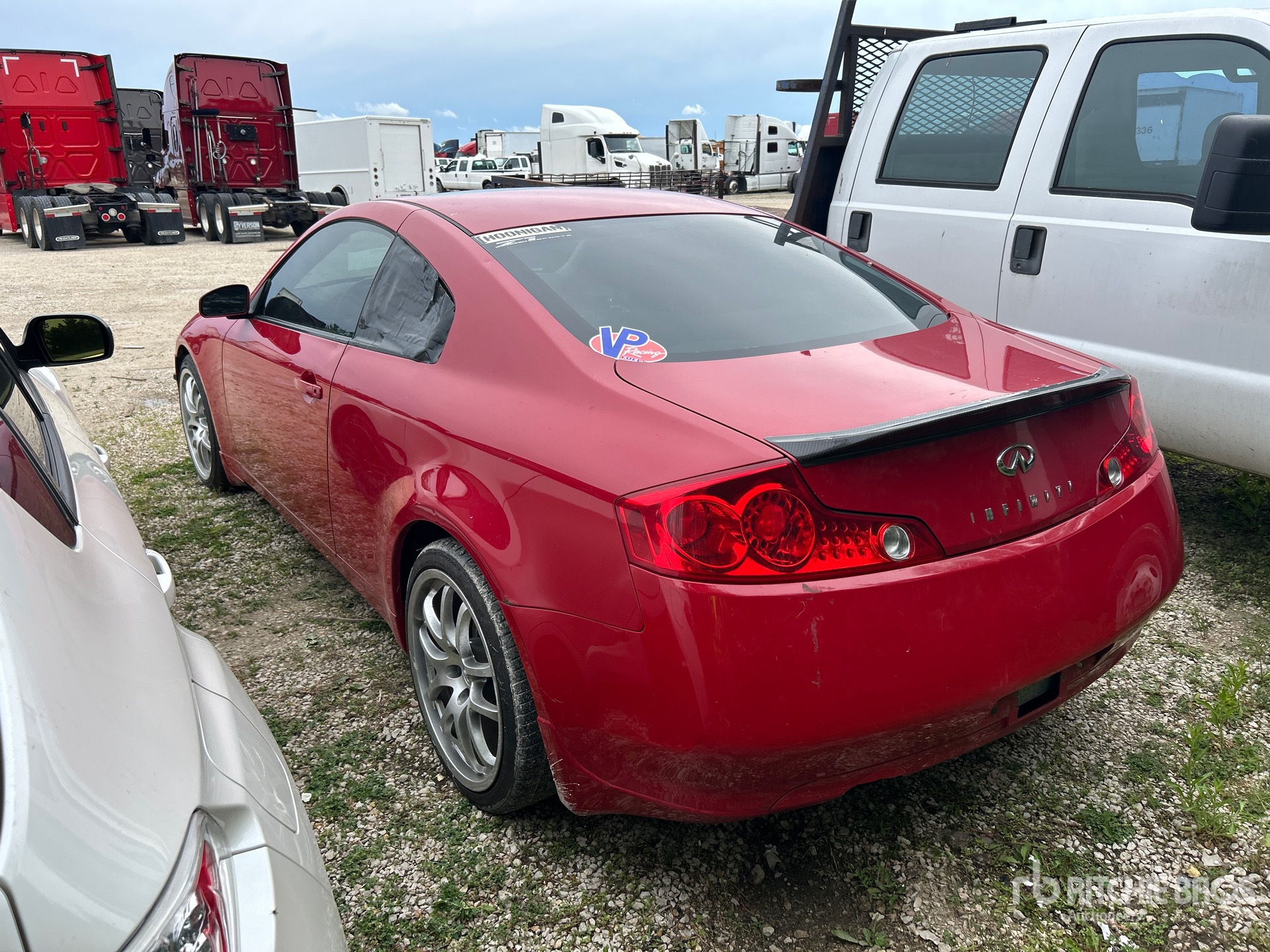 General Appearance with Picture, Left Rear Corner