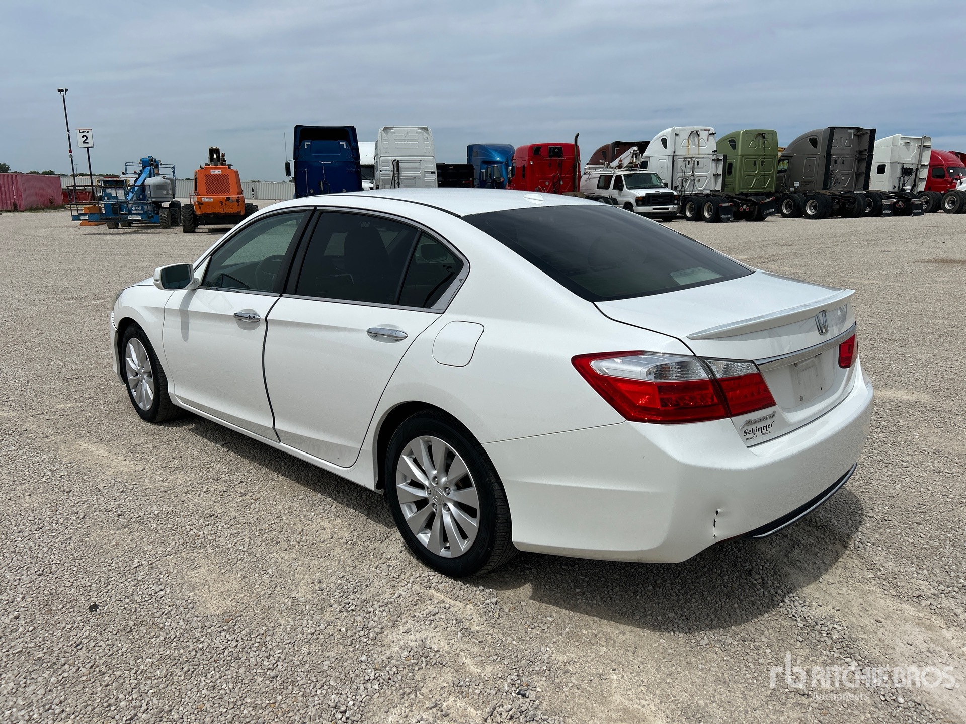 General Appearance with Picture, Left Rear Corner