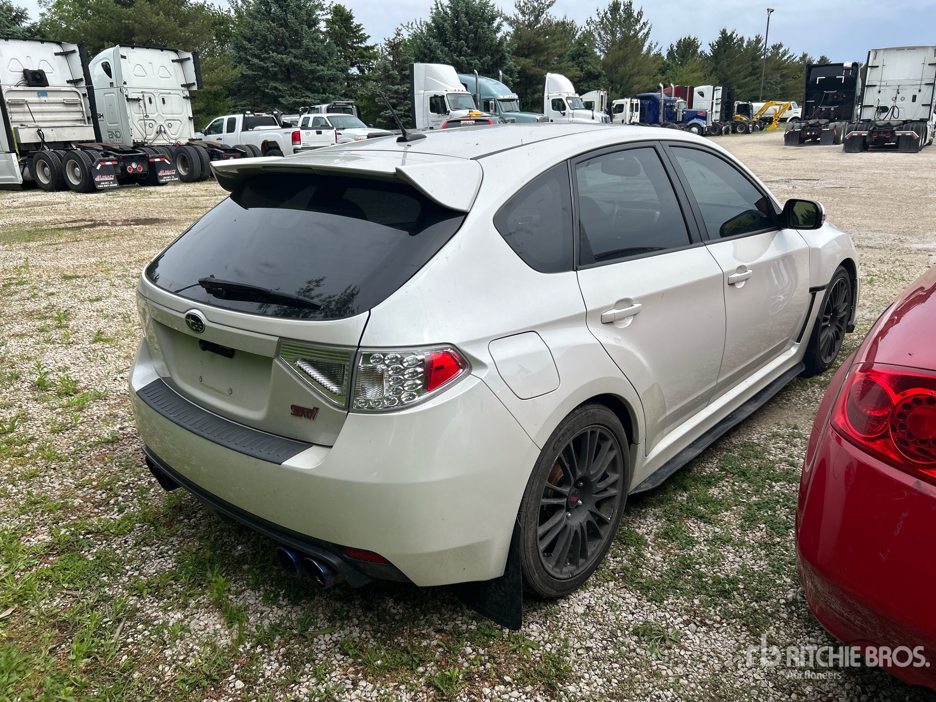 General Appearance with Picture, Right Rear Corner