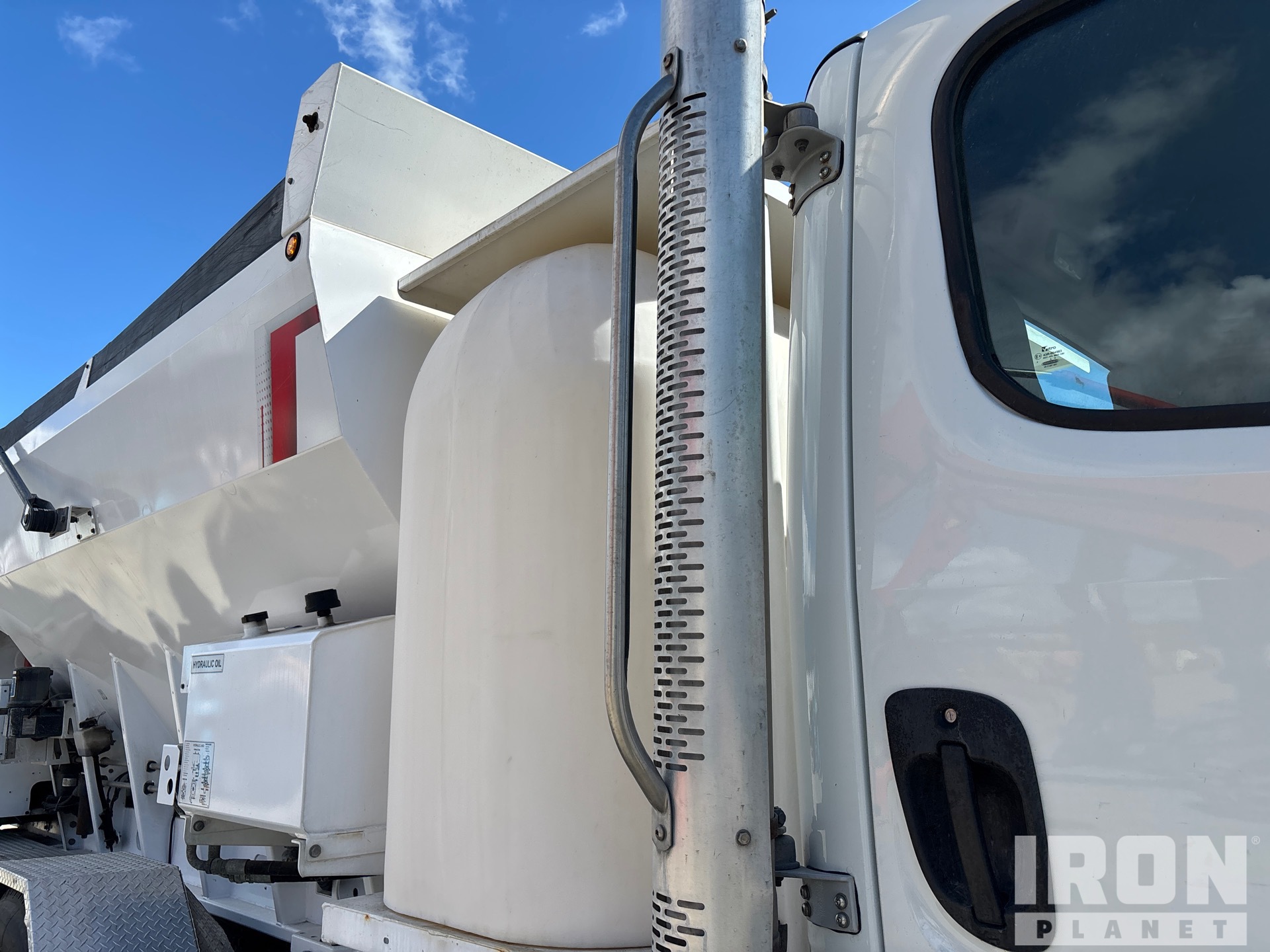 2024 Freightliner 114SD