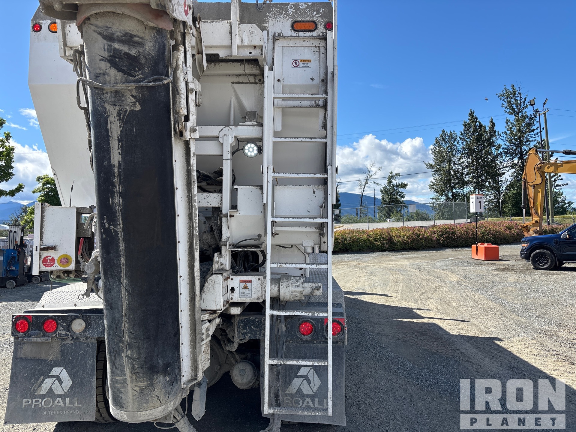 2024 Freightliner 114SD