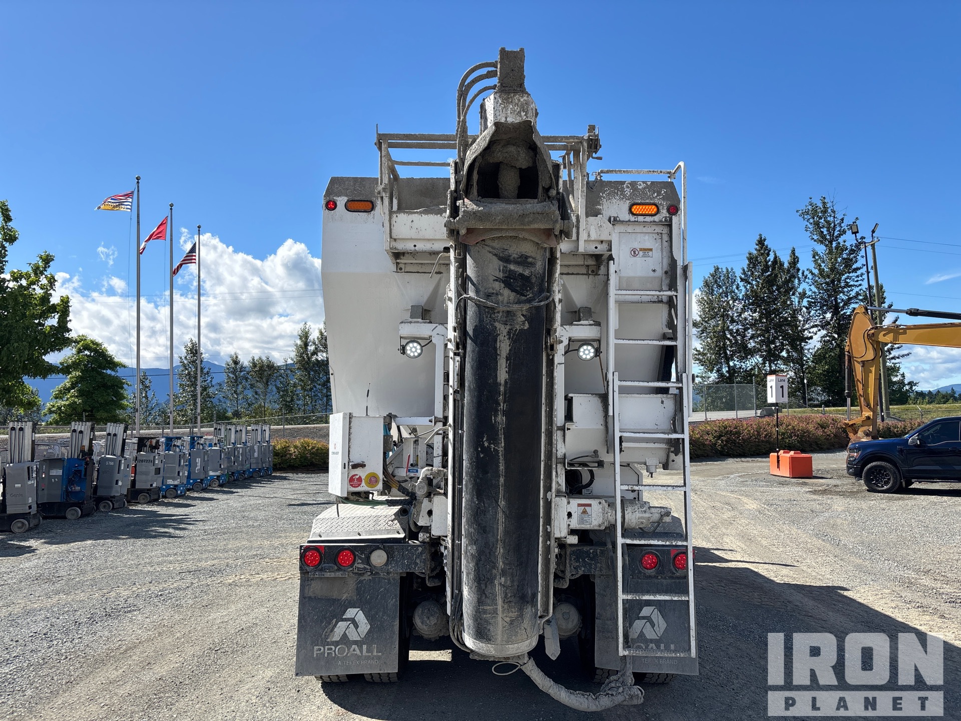 2024 Freightliner 114SD