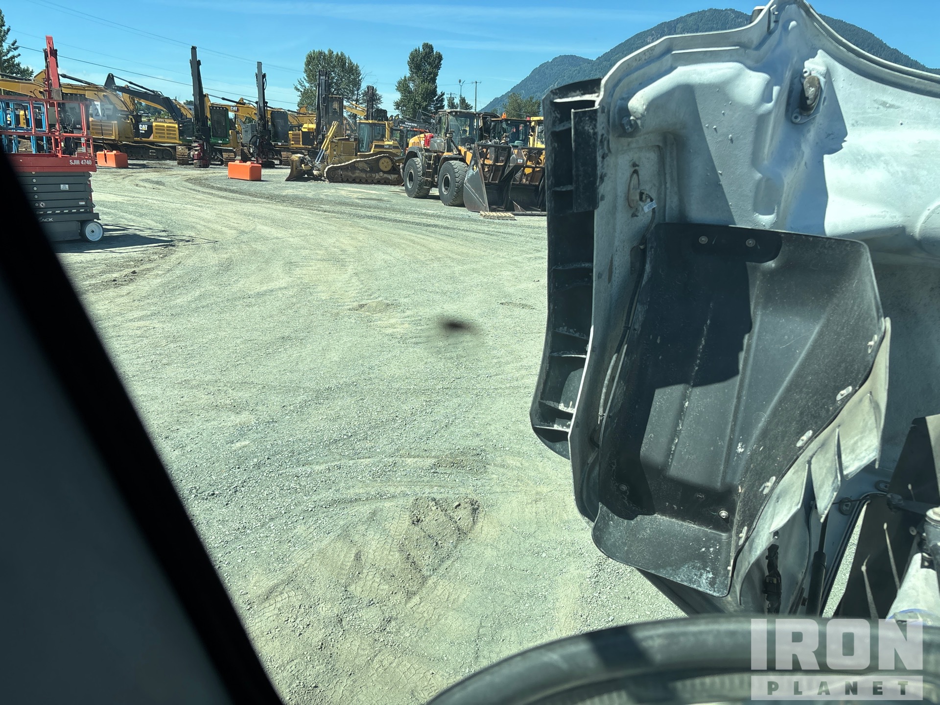 2024 Freightliner 114SD