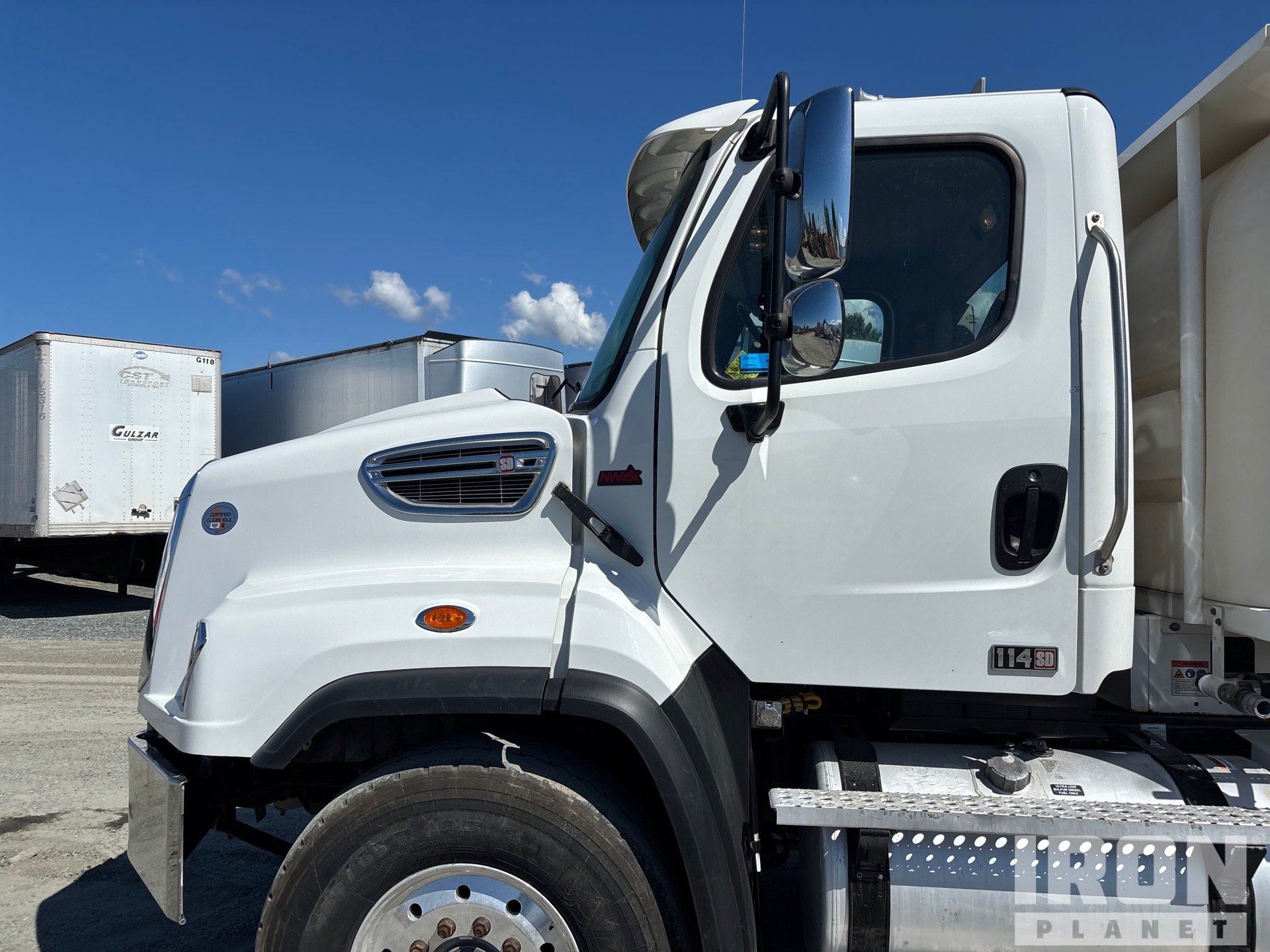 2024 Freightliner 114SD
