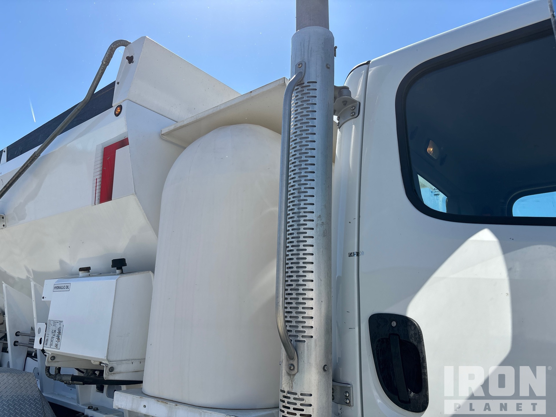 2024 Freightliner 114SD