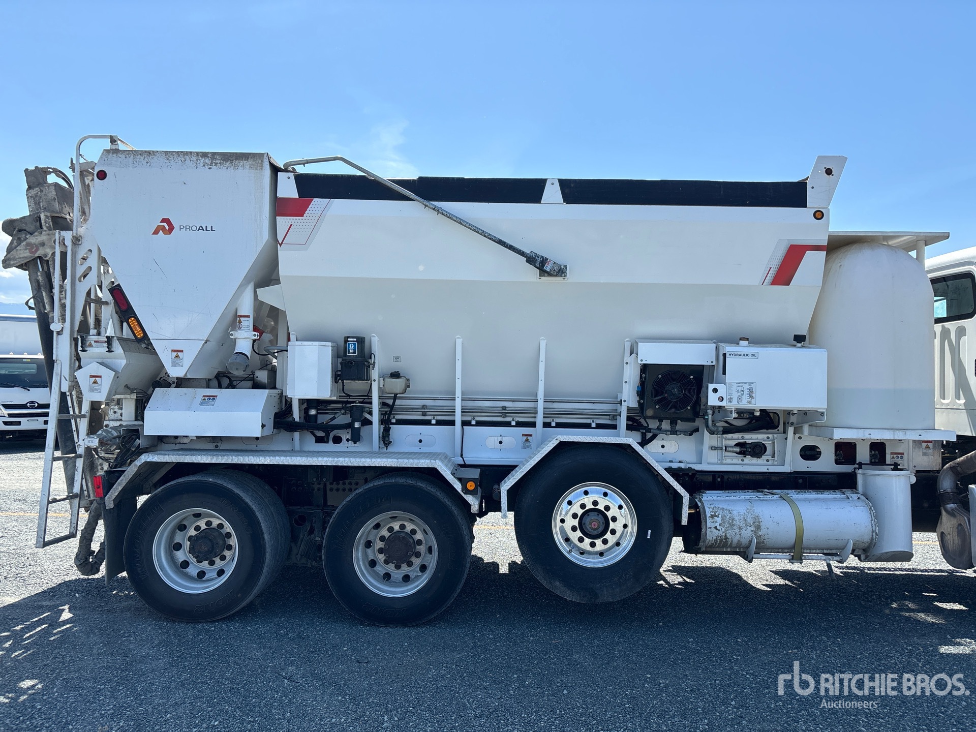 2024 Freightliner 114SD