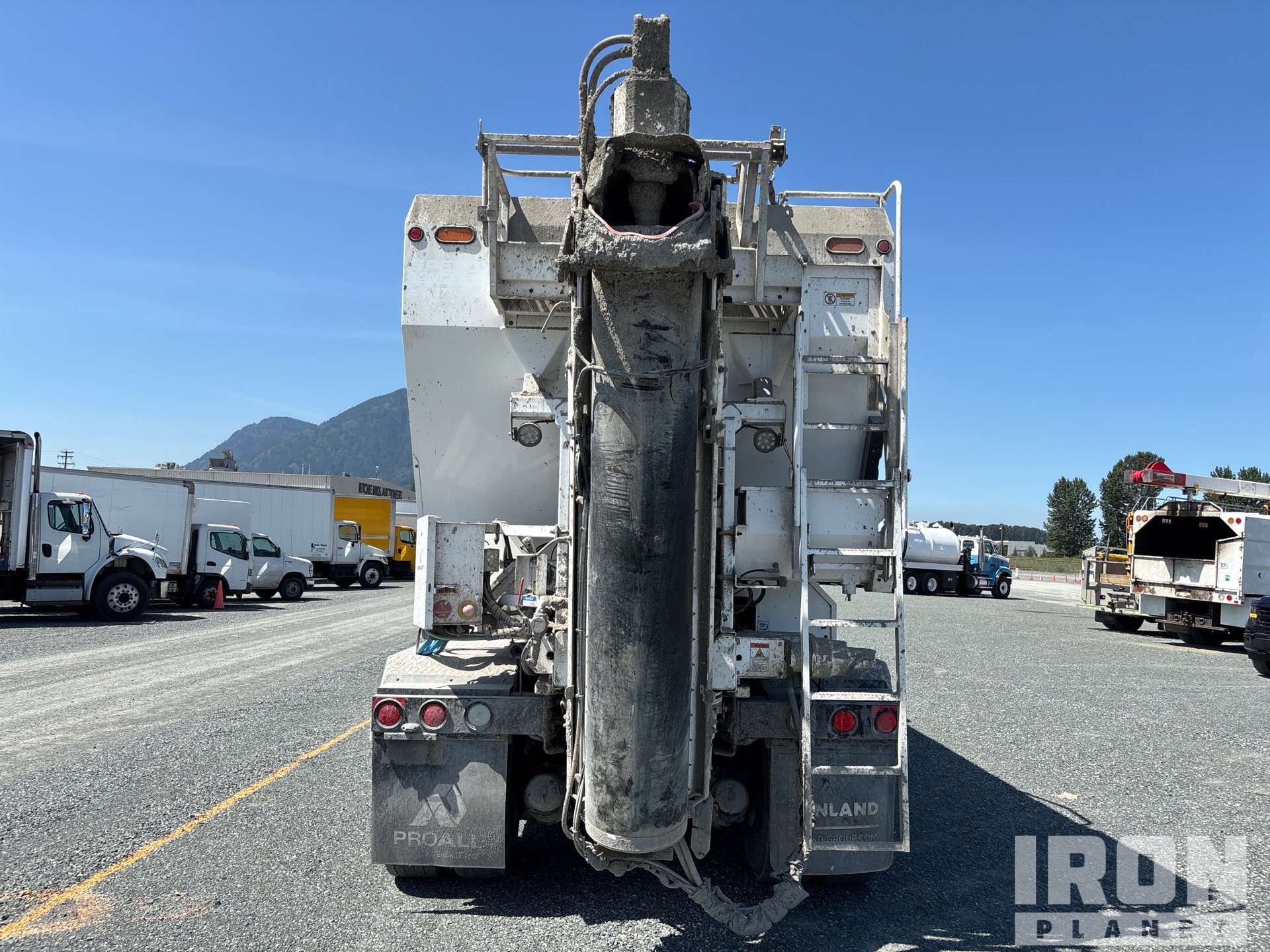 2024 Freightliner 114SD